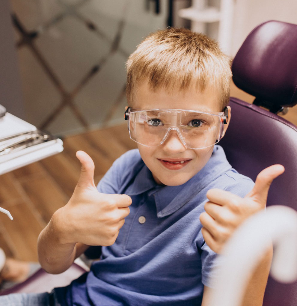 When Should You Get Your Child’s First Orthodontic Consultation? (Here’s What Most Parents Don’t Know)